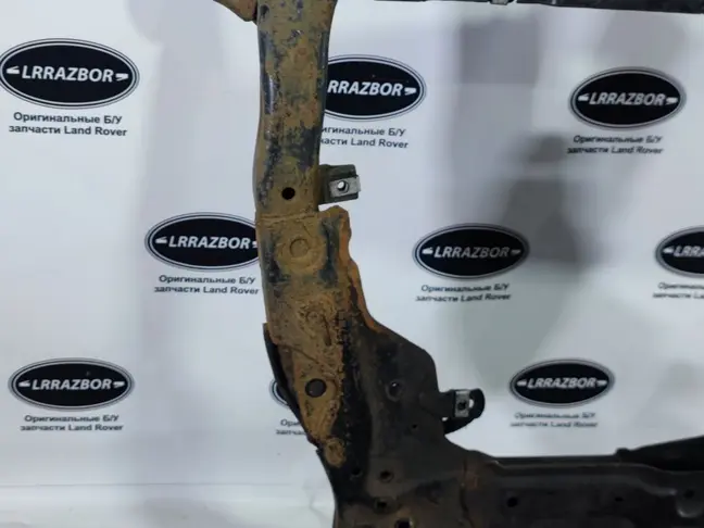 Подрамник передний Land Rover Freelander 2