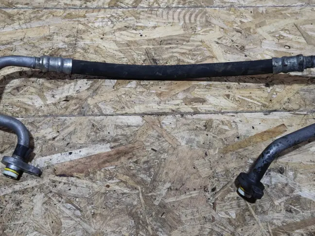 Трубка кондиционера Land Rover Freelander 2 2.2