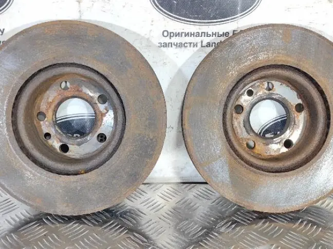 Тормозные диски передние Land Rover Freelander 2.2