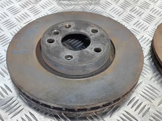 Тормозные диски передние Land Rover Freelander 2.2