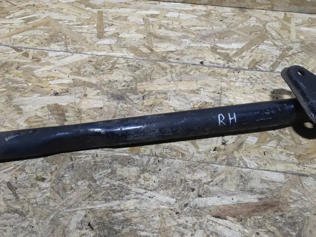 Рычаг задний продольный Land Rover Freelander 2.2