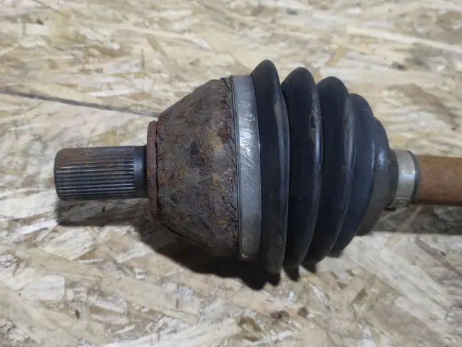 Привод передний правый Land Rover Freelander 2 2.2