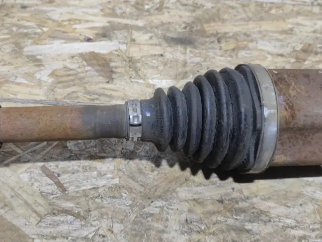 Привод передний правый Land Rover Freelander 2 2.2