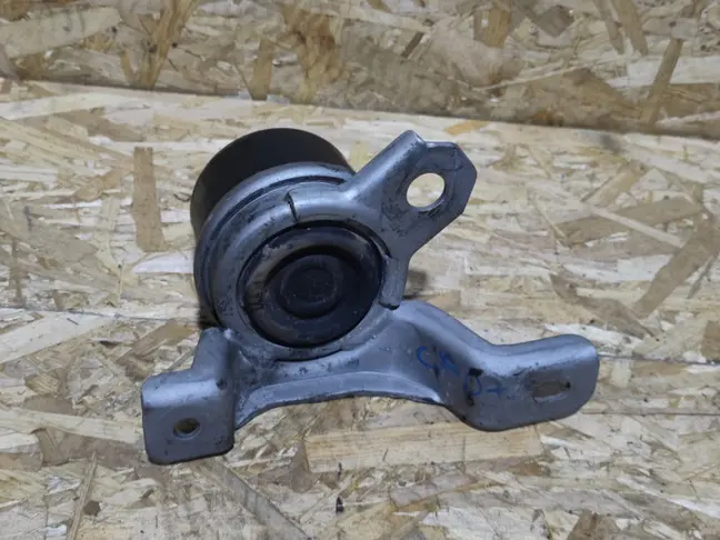 Подушка ДВС правая Land Rover Freelander 2 2.2