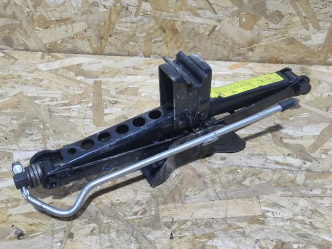 Домкрат Land Rover Freelander 2 2.2