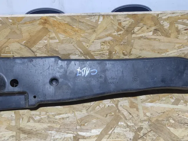 Патрубок воздушный Land Rover Freelander 2 2.2