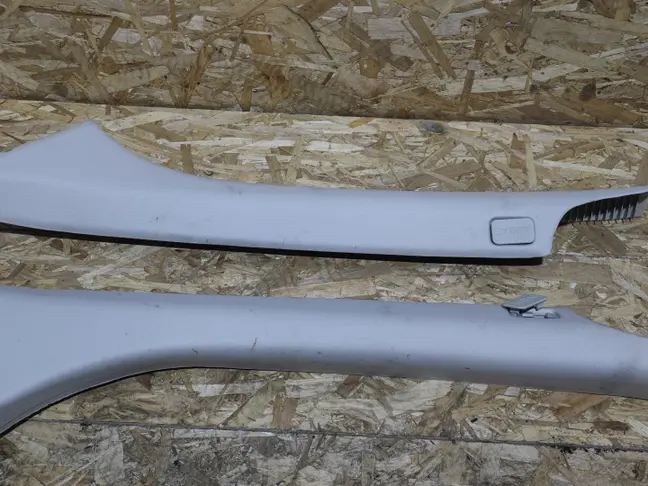 Обшивки стоек передних Land Rover Freelander 2