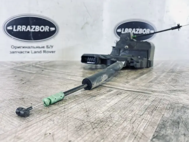 Замок правый задний Land Rover Freelander 2 2.2