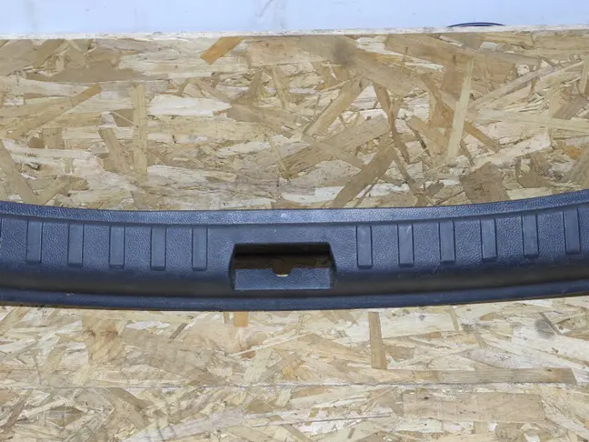 Накладка проема Land Rover Freelander 2 2.2