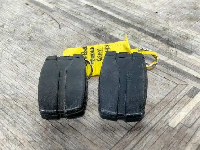 Ключ зажигания 2 шт Land Rover Freelander 2 2.2