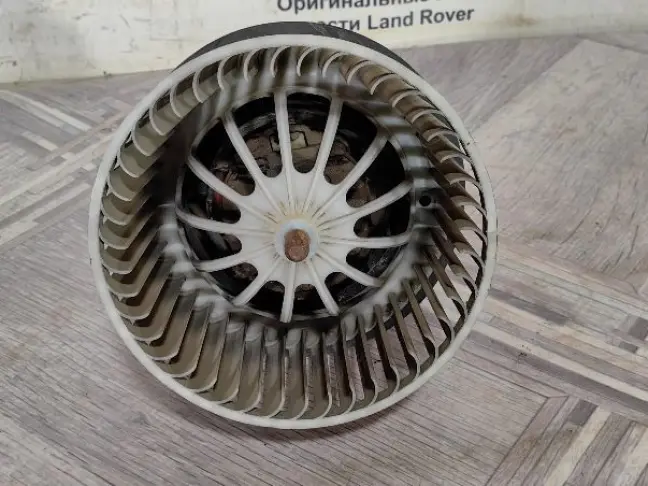 Вентилятор печки дефект  Land Rover Freelander 2