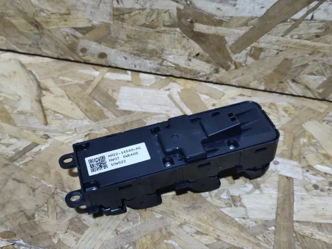 Блок стеклоподьемников Land Rover Freelander 2