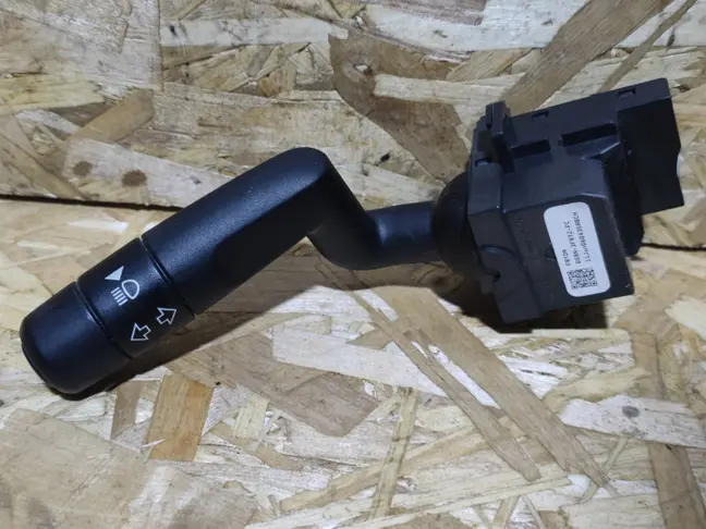 Переключатель света Land Rover Freelander 2 2.2