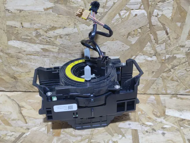 Шлейф подрулевой Land Rover Freelander 2 2.2