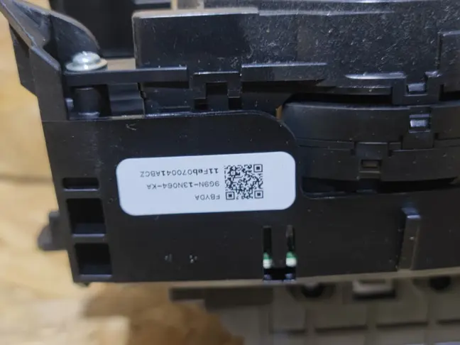 Шлейф подрулевой Land Rover Freelander 2 2.2