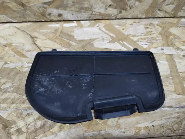 Заглушка жабо Land Rover Freelander 2