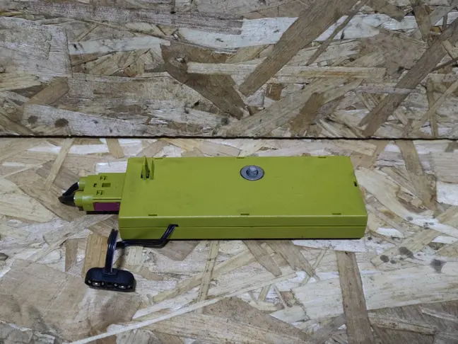 Антенна Land Rover Freelander 2 2.2