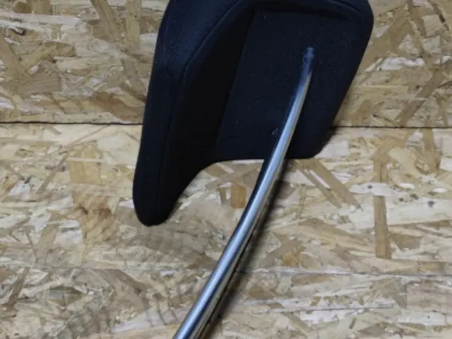 Подголовник задний левый Land Rover Freelander 2