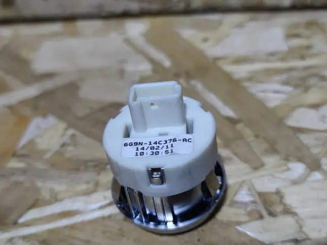 Кнопка старт стоп Land Rover Freelander 2 L359