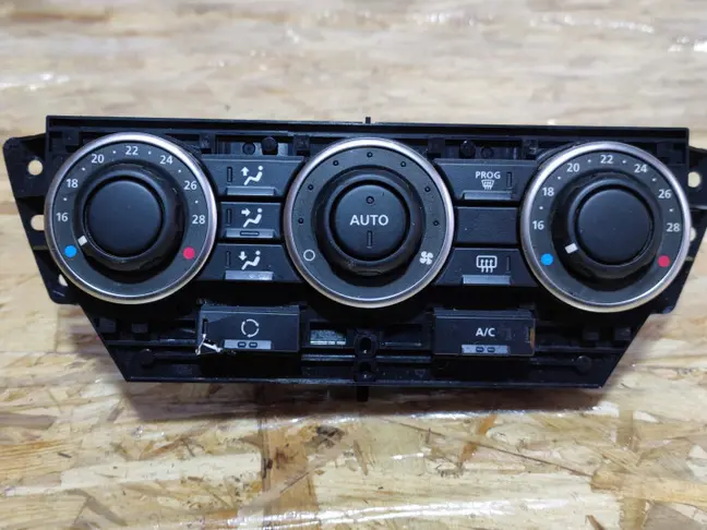 Блок управления климатом Land Rover Freelander 2