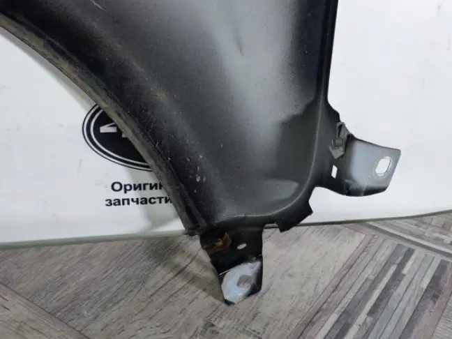 Крыло левое Land Rover Freelander 2 2.2