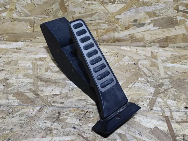 Педаль газа Land Rover Range Rover L322 2002-2012