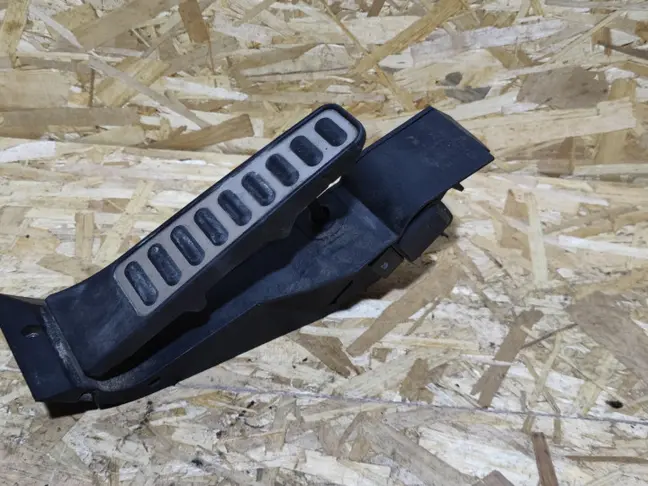 Педаль газа Land Rover Range Rover L322 2002-2012