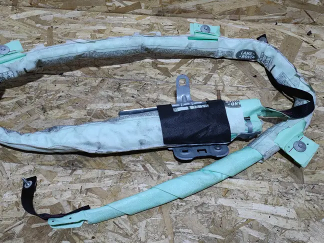 Шторка безопасности левая Range Rover L322 09-12