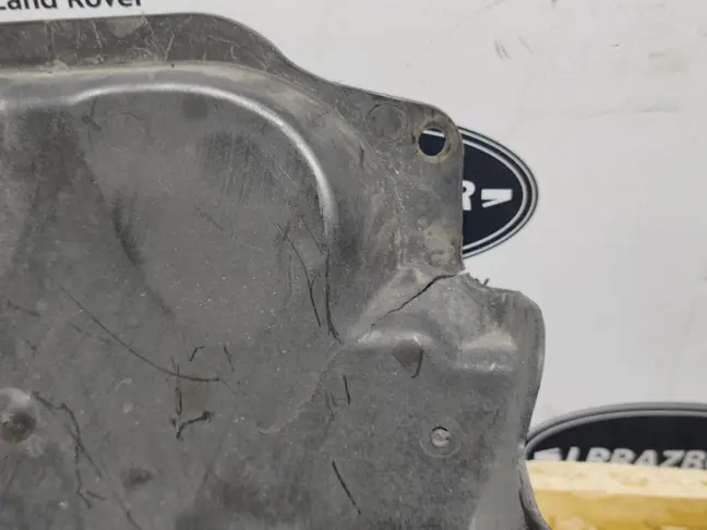 Пыльник ДВС левый Land Rover Range Rover 3 L322