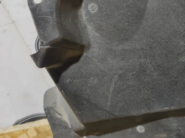 Пыльник ДВС левый Land Rover Range Rover 3 L322