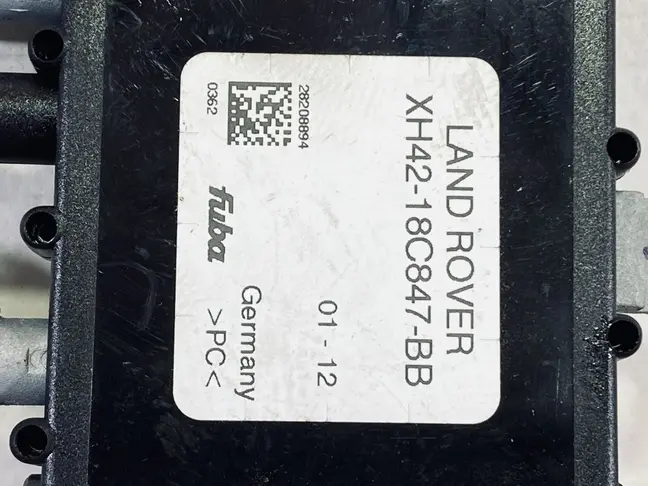 Антенна усилитель Range Rover 3 L322 2002-2012