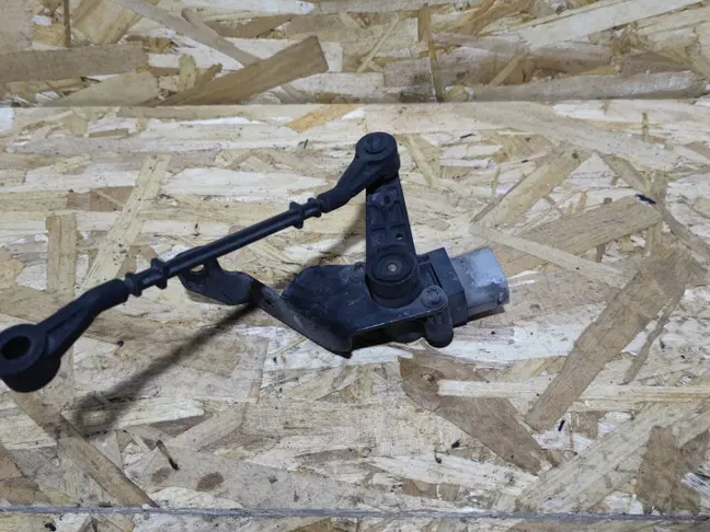 Датчик подвески передний Range Rover 3 L322 09-12