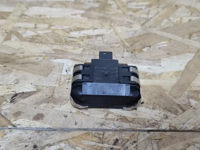 Датчик дождя и света Range Rover L322 2009-2012