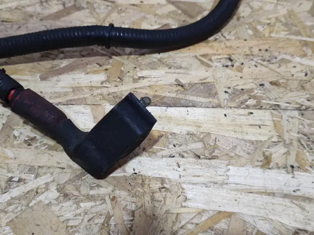 Провод силовой плюсовой Range Rover 3 L322 5.0