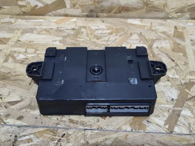 ЭБУ безключевым доступом  Range Rover L322 09-12