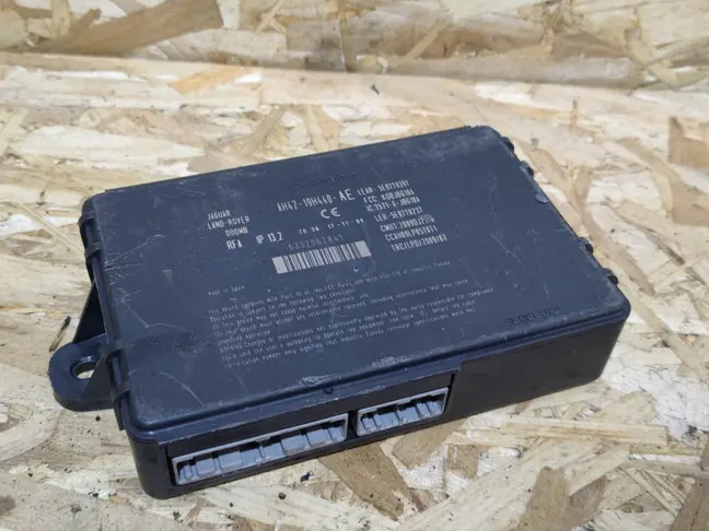 ЭБУ безключевым доступом  Range Rover L322 09-12