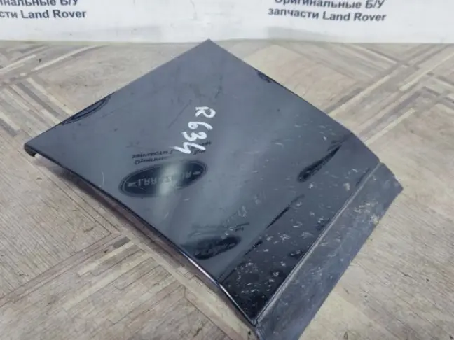 Молдинг переднего правого крыла Range Rover L322