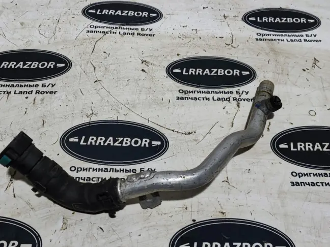 Патрубок водяной Range Rover 3 L322 2009-2012 5.0