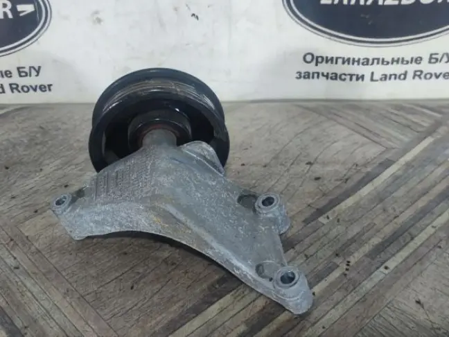Кронштейн с роликом Range Rover L322 5.0 510