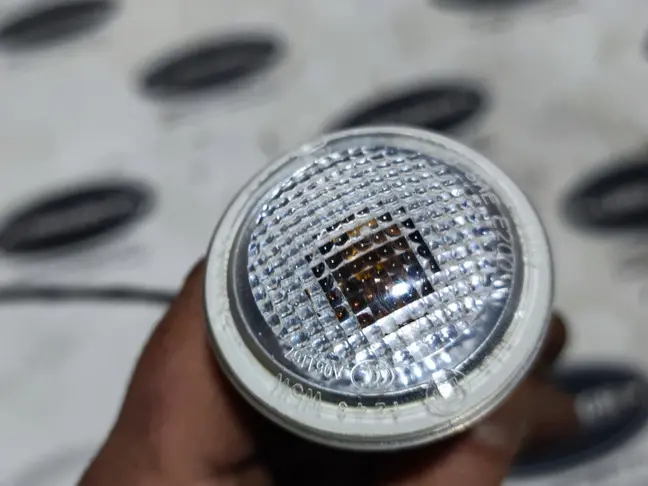 Поворотник в крыло Range Rover 3 L322