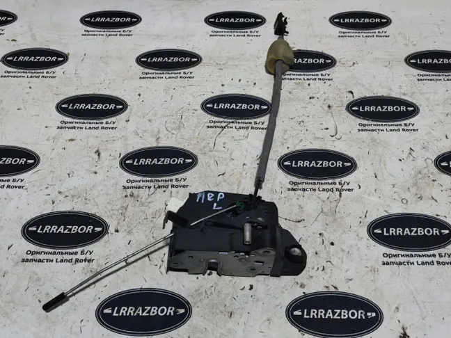 Замок двери передней левой Range Rover L322