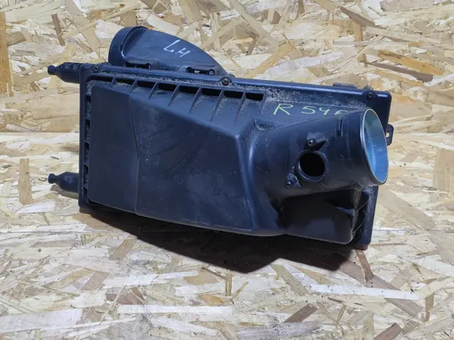 Корпус воздушного фильтра левый Range Rover L322