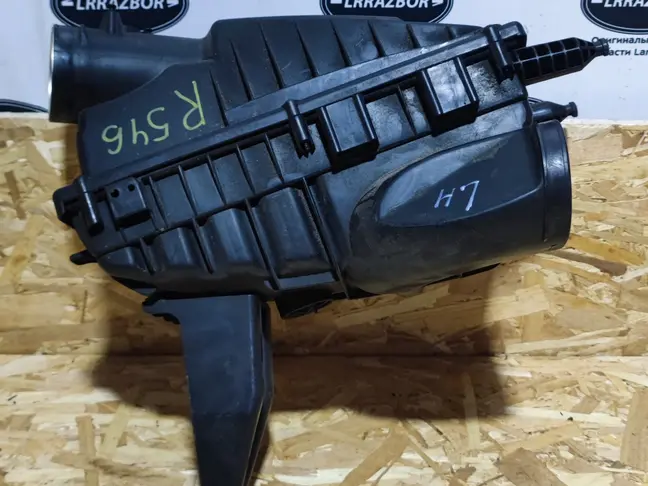 Корпус воздушного фильтра левый Range Rover L322