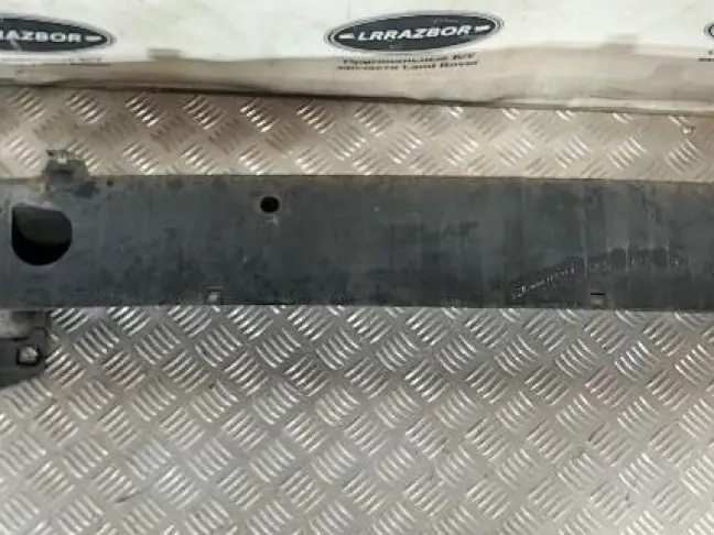 Усилитель переднего бампера Range Rover L322 07-12