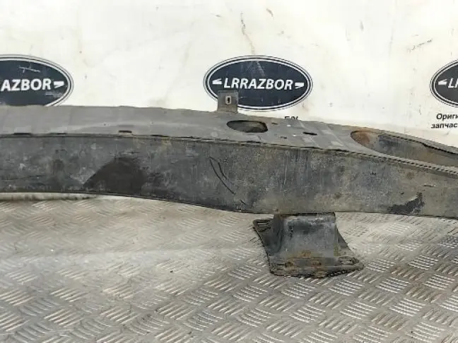 Усилитель переднего бампера Range Rover L322 07-12