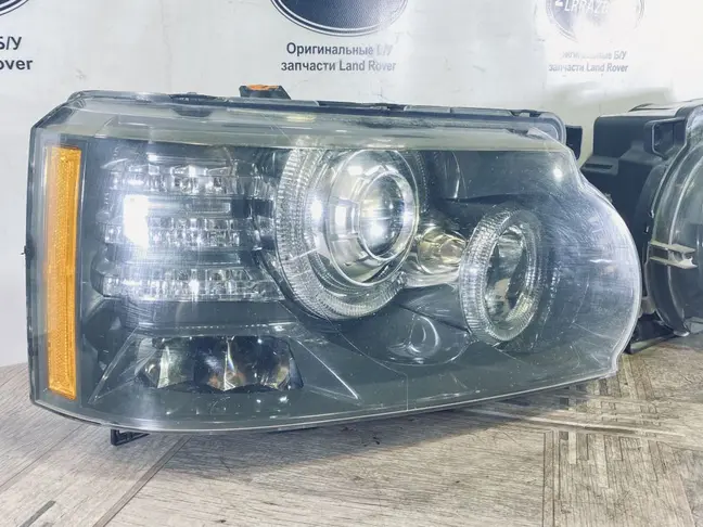 Фары Range Rover 3 L322 2009-2012 ксенон
