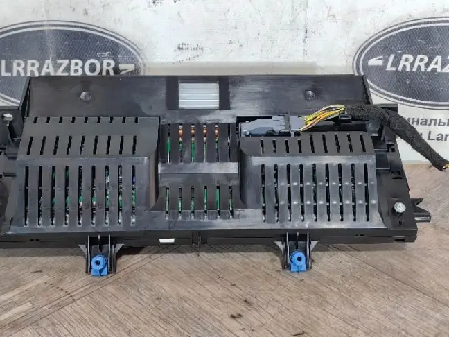 Панель приборов TFT Land Rover Range Rover L322