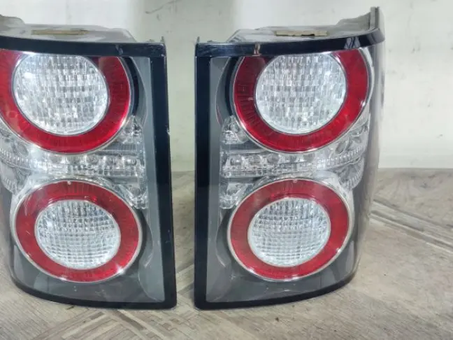 Фонари задние левый правый Land Rover L322 09-12