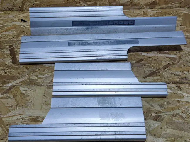 Молдинг порогов салонный Range Rover L322