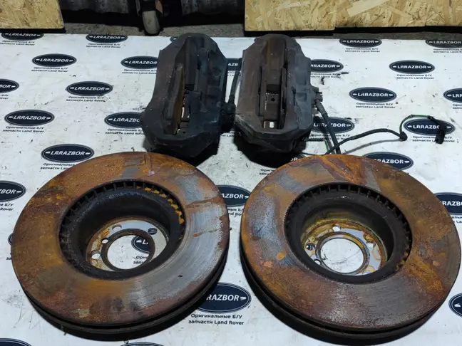 Тормоза передние комплект Range Rover 3 L322 09-12